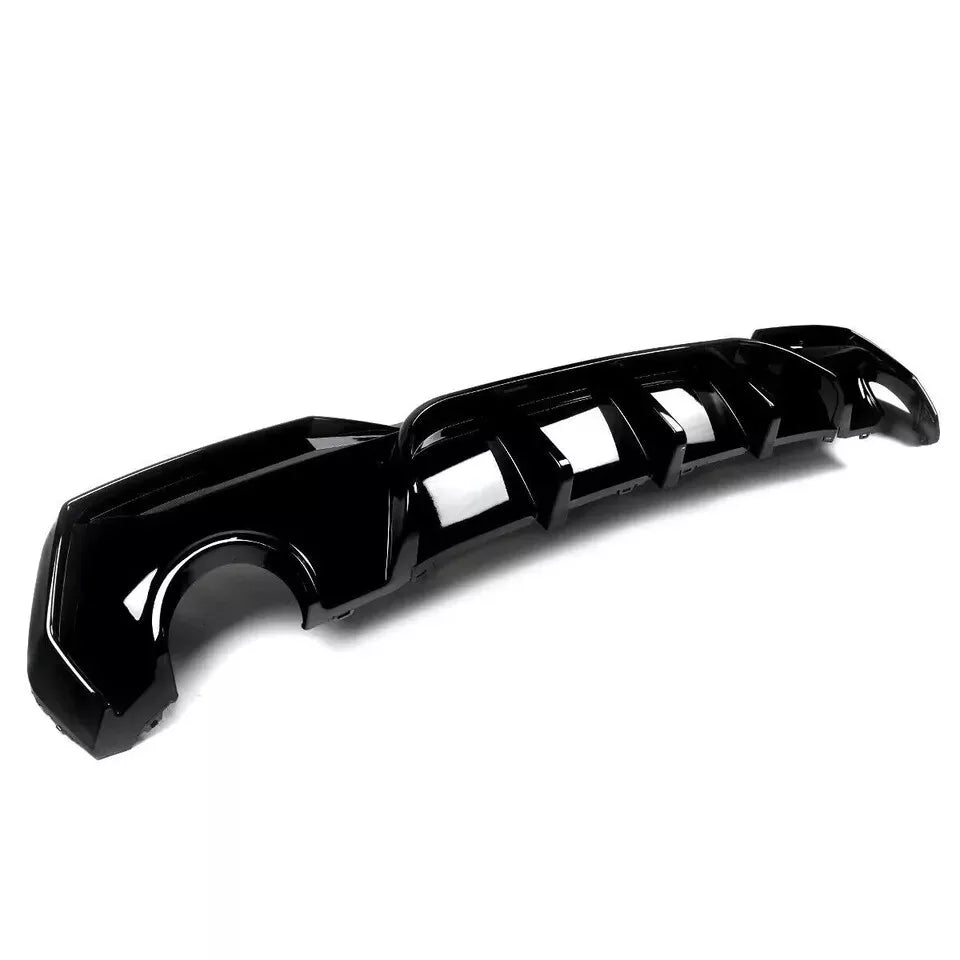 MMO Rear Diffuser For 2021-2025 BMW 4 Series G22 G23 M-Sport Rear Bumper Lip