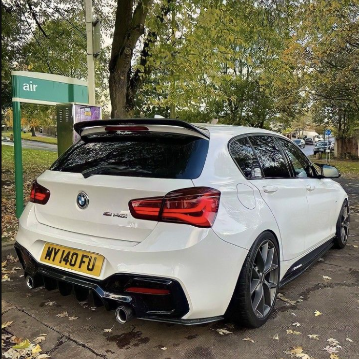 Rear Diffuser for BMW 1 Series F20 F21 M Sport M135 M140 2015-2019 Rear Bumper Lip With Side Splitters Gloss Black